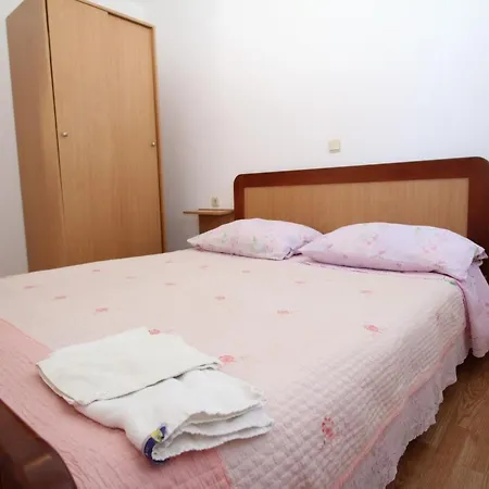 In Mit Eigenem Balkon By Interhome * Baška