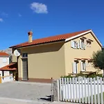 In Mit Eigenem Balkon By Interhome
