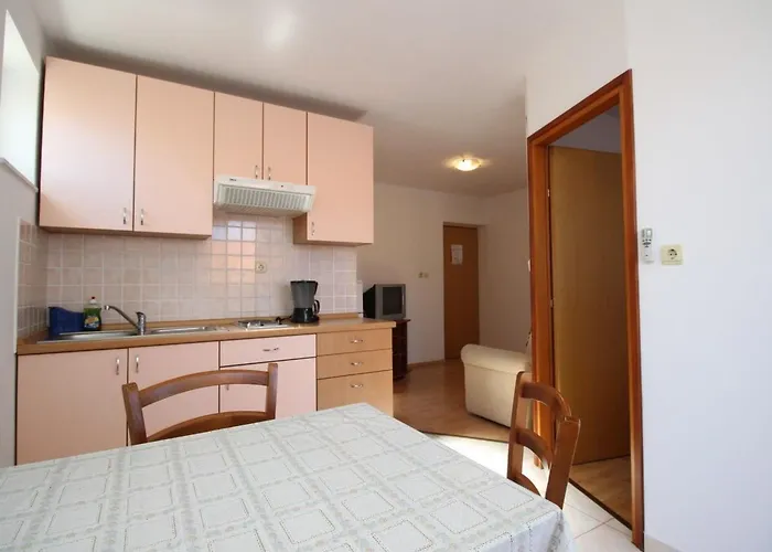 Apartmán In Mit Eigenem Balkon By Interhome *