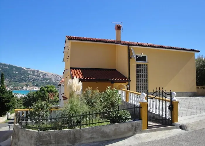 Lejlighed In Mit Eigenem Balkon By Interhome