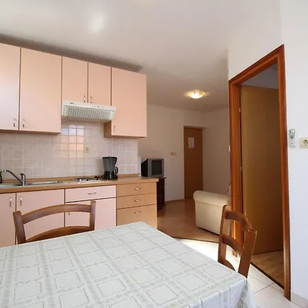 Apartment In Mit Eigenem Balkon By Interhome *